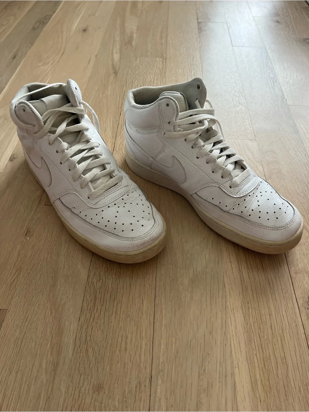Nike Men’s White High-Top Sneakers with Off-White Soles
